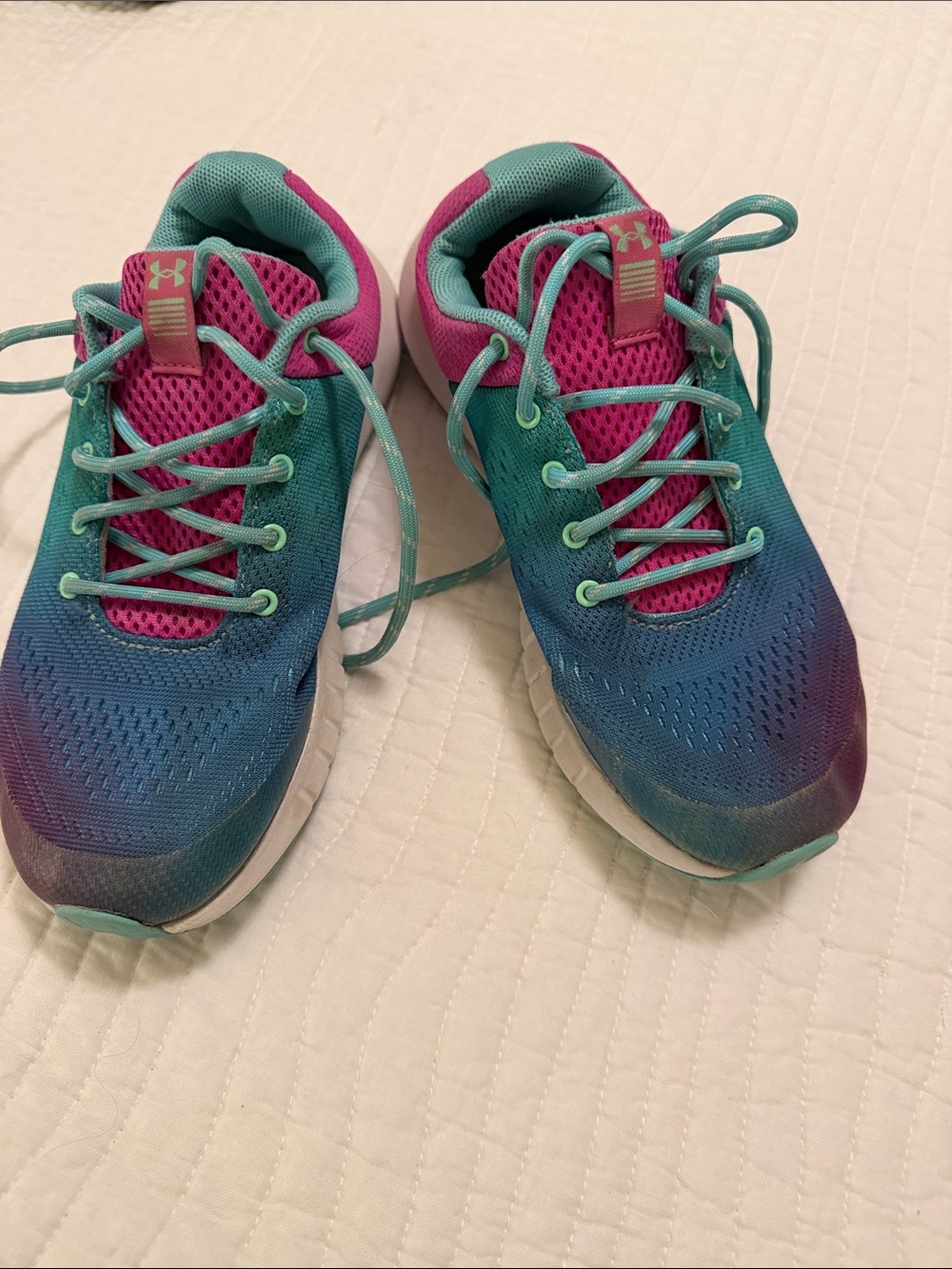 Under Armour Girls Teal & Pink Gradient Athletic Sneakers